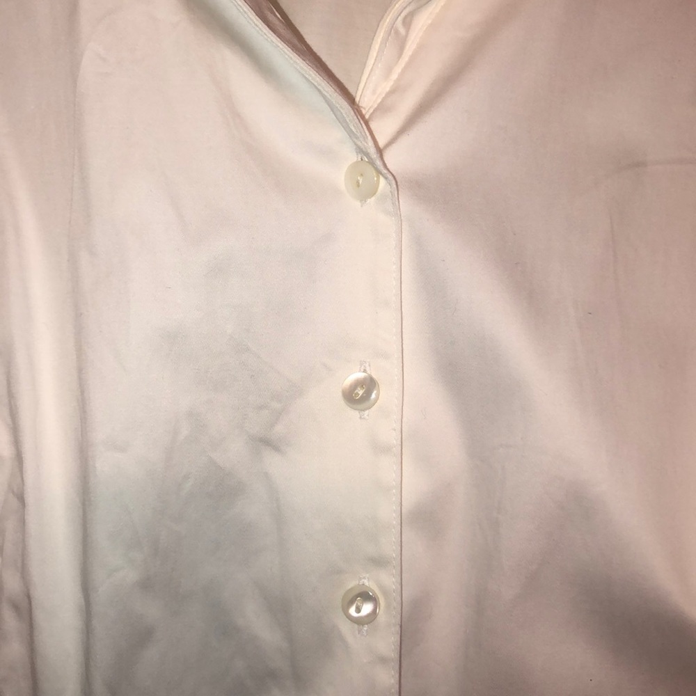 Talbots 22W Button down - Picture 3 of 3
